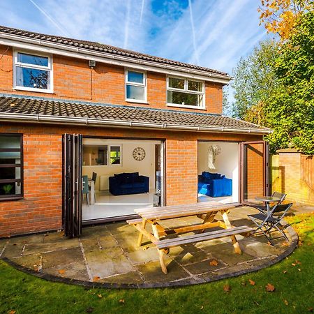 The Green- Beautiful & Spacious 5 Bed Detached In Worsley, Manchester 外观 照片