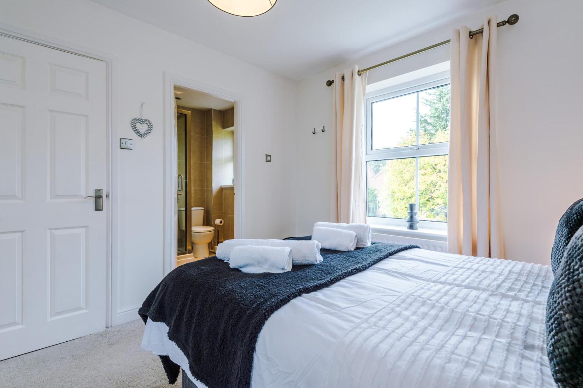 The Green- Beautiful & Spacious 5 Bed Detached In Worsley, Manchester 外观 照片